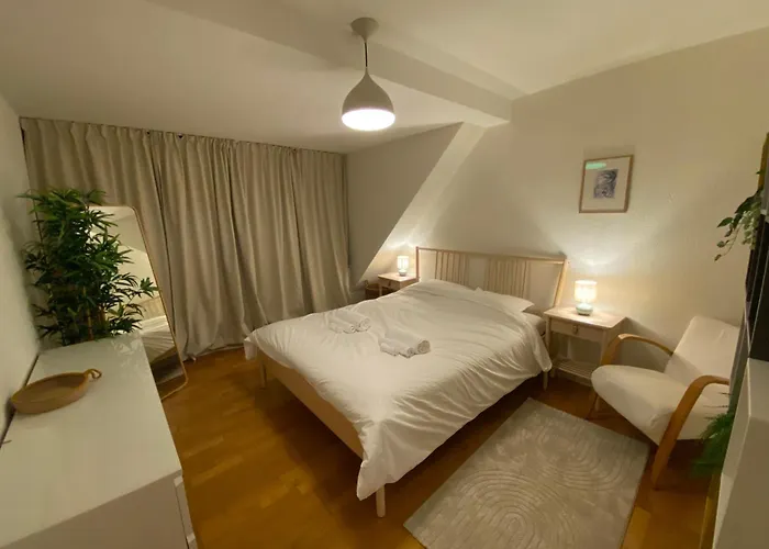 Charming Coastal In The Historic Center *