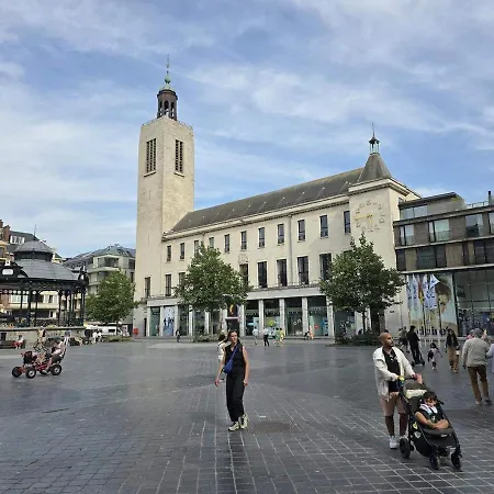 Charming Coastal In The Historic Center 公寓 奥斯滕德