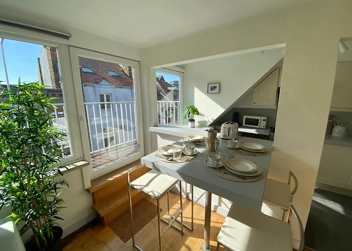 公寓 Charming Coastal In The Historic Center *